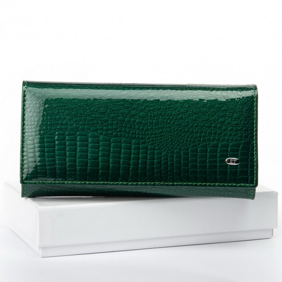 Жіночий шкіряний гаманець SERGIO TORRETTI W501 зелений