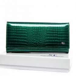 Жіночий шкіряний гаманець SERGIO TORRETTI W1-V-2 зелений Жіночий шкіряний гаманець SERGIO TORRETTI W1-V-2 зелений