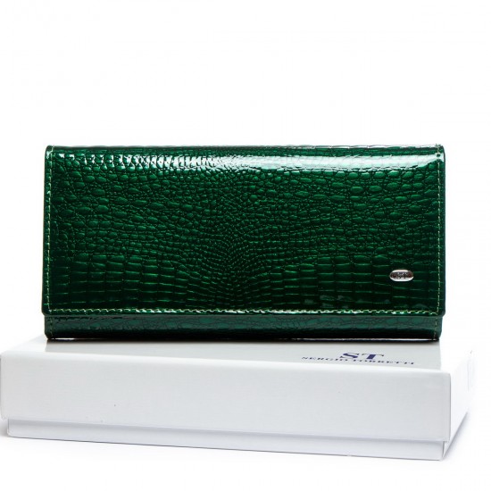 Жіночий шкіряний гаманець SERGIO TORRETTI W1-V зелений