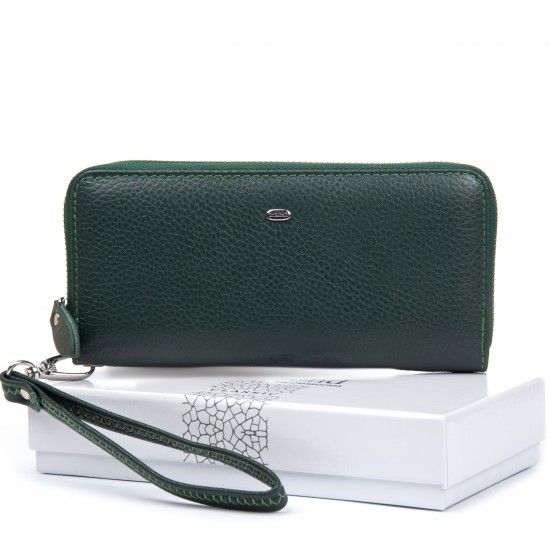 Жіночий шкіряний гаманець dr.Bond Classic W38 зелений