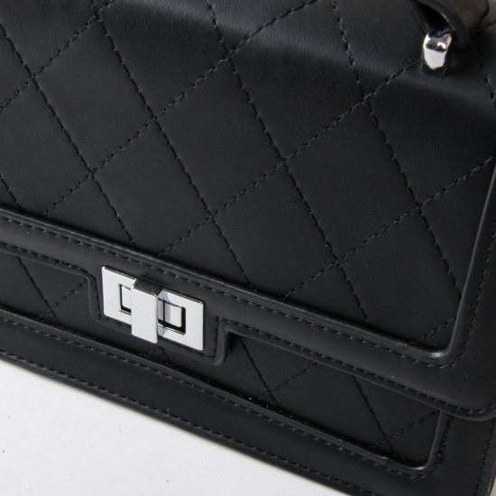 Жіноча модельна сумочка FASHION 6117 чорний