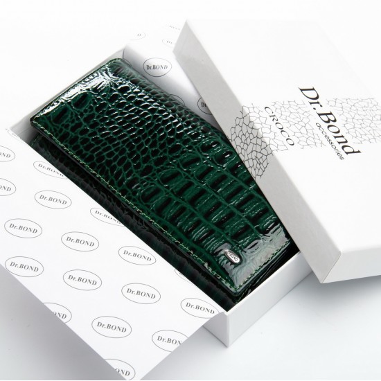 Шкіряний жіночий гаманець dr.Bond Classic PEW501-2 зелений